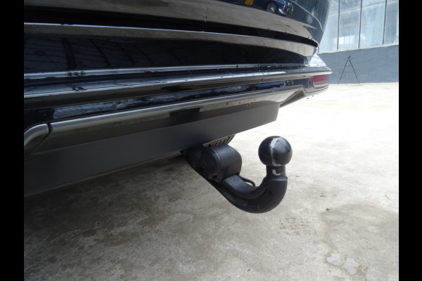 Land Rover Range Rover 3.0 P550e HSE PHEV * HEAD-UP * 22 INCH * 80 KM ACCU RANGE. !!