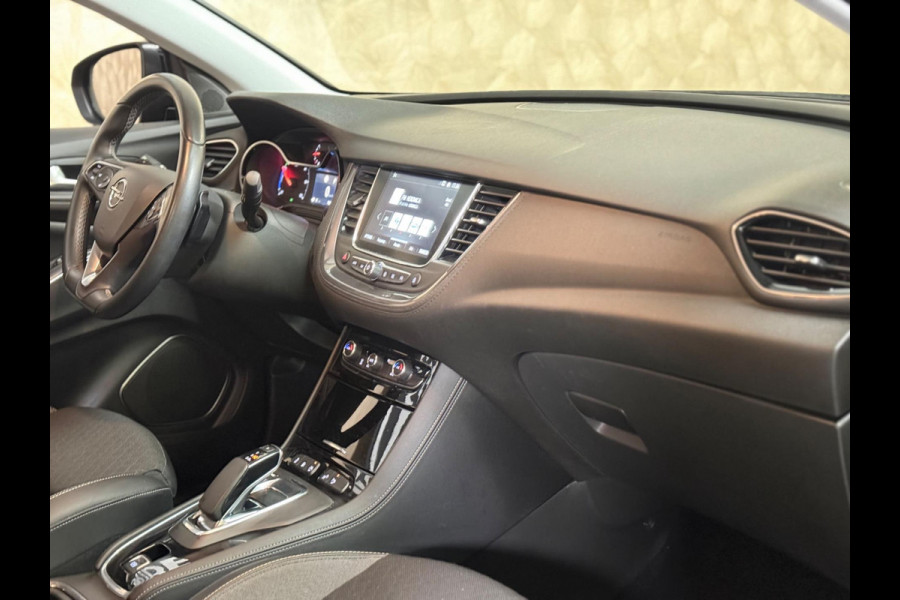 Opel Grandland X 1.6 Turbo Hybrid Business Edition | NAP | Trekhaak | stoel-/stuurverwarming | Navi | DAB