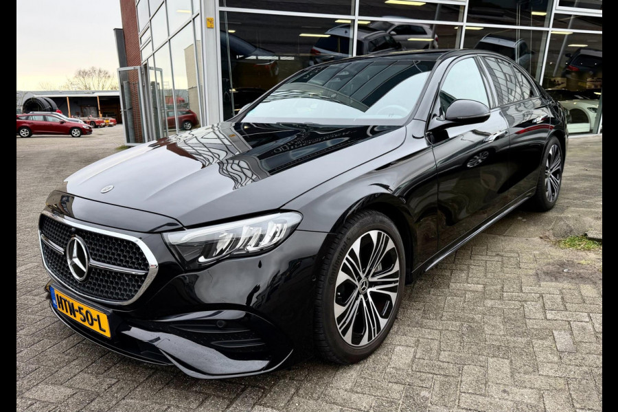 Mercedes-Benz E-Klasse 200 CZAA055A