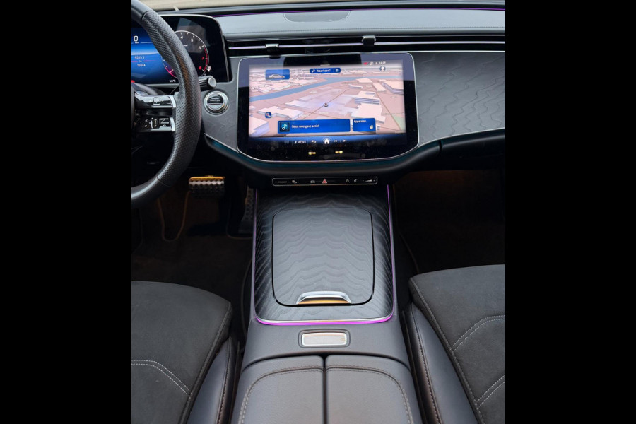 Mercedes-Benz E-Klasse 200 CZAA055A