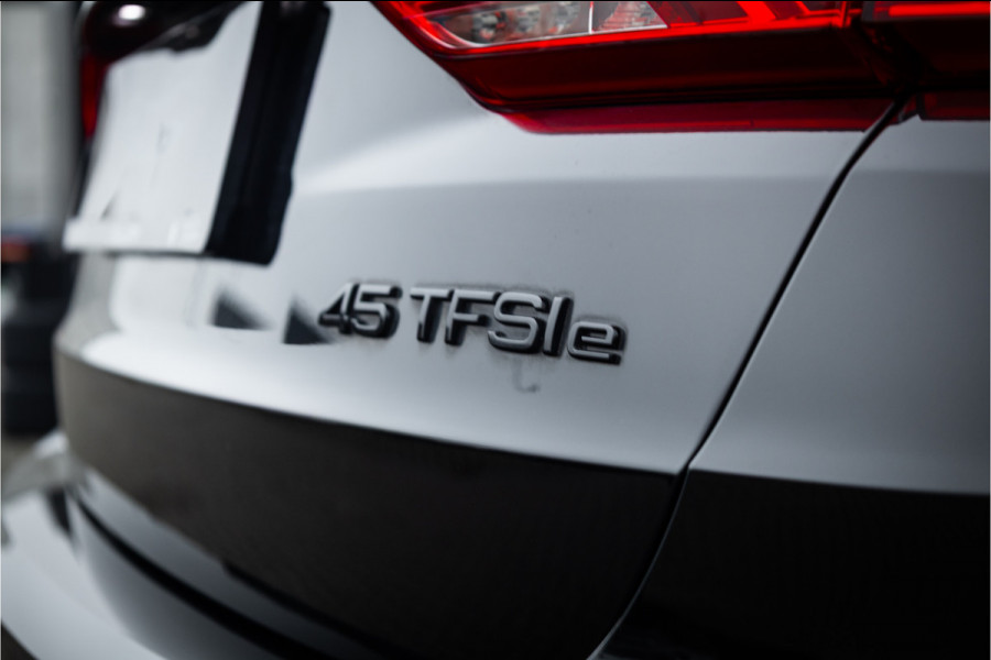 Audi Q3 45 TFSI e S edition - S Line | Panorama | Sonos | 360 Camera