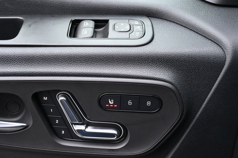 Mercedes-Benz Sprinter 319 CDI 4x4 L2H2 Pro Draaistoelen, Distronic, LED, Electrische schuifdeur