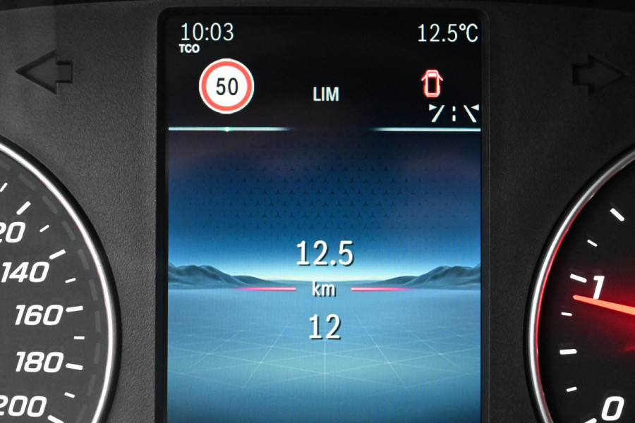 Mercedes-Benz Sprinter 319 CDI 4x4 L2H2 Pro Draaistoelen, Distronic, LED, Electrische schuifdeur