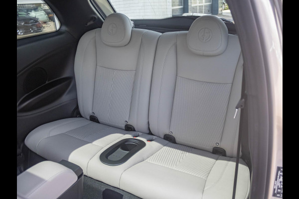 Fiat 500E Giorgio Armani Edition 42 kWh | 17% Bijtelling | Zeer Exclusief | Beperkte Oplage !