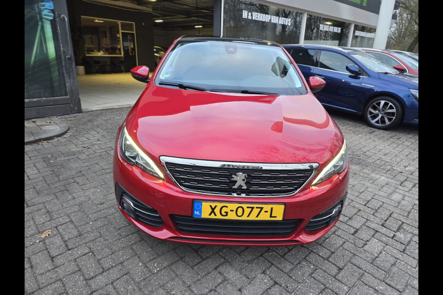 Peugeot 308 1.2 PureTech Allure | 2E EIGENAAR | 12MND GARANTIE | PANO DAK | NAVI | NW DISTR RIEM | TREKHAAK |