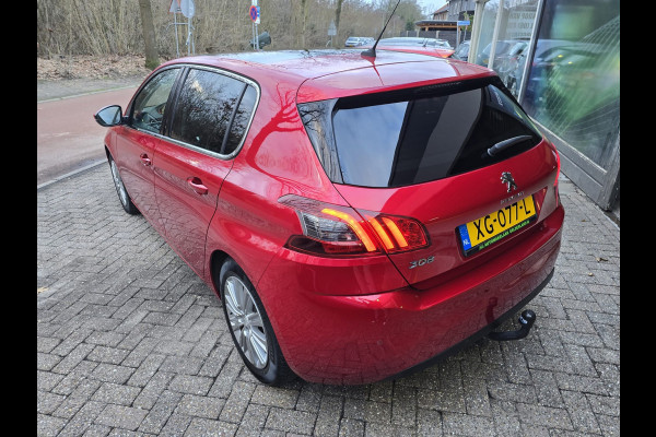 Peugeot 308 1.2 PureTech Allure | 2E EIGENAAR | 12MND GARANTIE | PANO DAK | NAVI | NW DISTR RIEM | TREKHAAK |