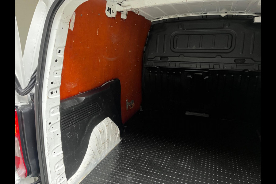 Opel Combo AUTOMAAT-8 1.5D 131PK euro6 L1H1 Edition Imperiaal, Airco, CruiseControl, Navigatie, RIJKLAARPRIJS!