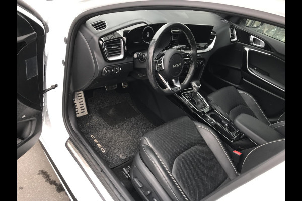 Kia Ceed 1.5 GT-PlusLine 160PK Automaat 7 JAAR GARANTIE Kia Ceed 1.5 GT-Line 160PK Automaat 7 JAAR GARANTIE