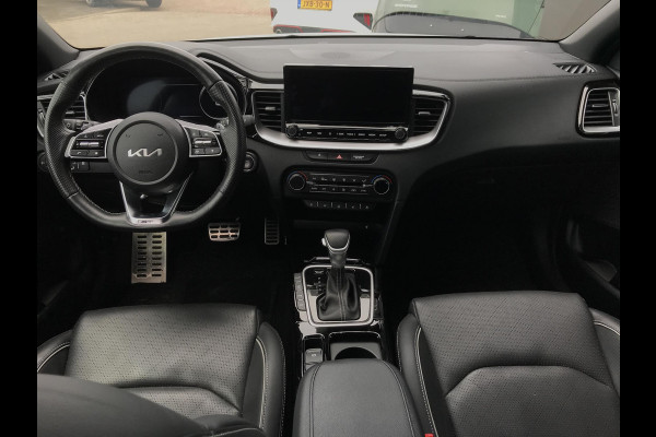 Kia Ceed 1.5 GT-PlusLine 160PK Automaat 7 JAAR GARANTIE Kia Ceed 1.5 GT-Line 160PK Automaat 7 JAAR GARANTIE