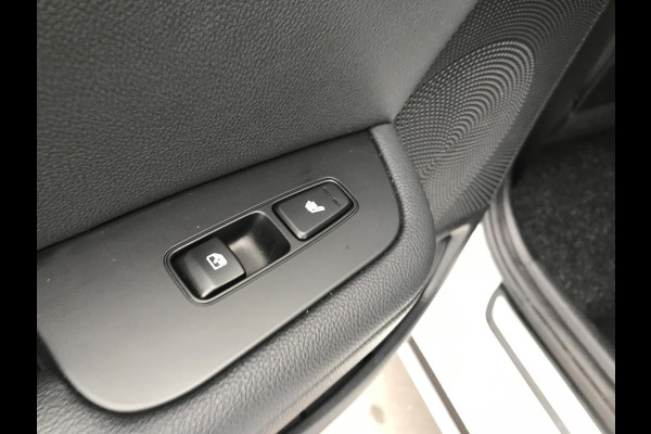 Kia Ceed 1.5 GT-PlusLine 160PK Automaat 7 JAAR GARANTIE Kia Ceed 1.5 GT-Line 160PK Automaat 7 JAAR GARANTIE