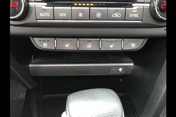 Kia Ceed 1.5 GT-PlusLine 160PK Automaat 7 JAAR GARANTIE Kia Ceed 1.5 GT-Line 160PK Automaat 7 JAAR GARANTIE