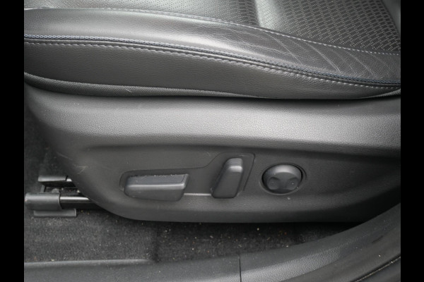 Hyundai Kona EV Premium 64 kWh | SOH 94,8% | Stoelverwarming/ventilatie | Navi | Clima | Cruise |