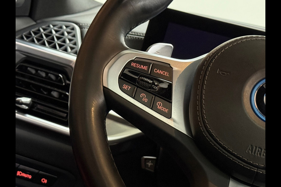 BMW X5 XDrive50e M-Sport | Pano | Sky Lounge | Innovatie-pakket | Harman/Kardon | Driving Assistant Professional | Comfort Pakket