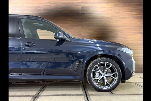 BMW X5 XDrive50e M-Sport | Pano | Sky Lounge | Innovatie-pakket | Harman/Kardon | Driving Assistant Professional | Comfort Pakket