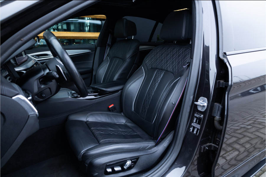 BMW 5 Serie 520i High Executive Edition - M Sport | Panorama | H&K | Memory