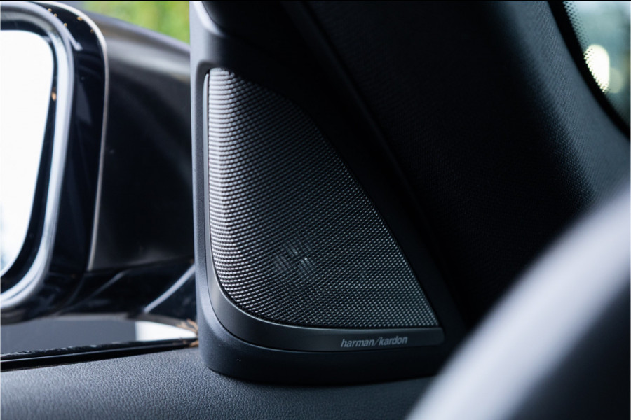 BMW 5 Serie 520i High Executive Edition - M Sport | Panorama | H&K | Memory