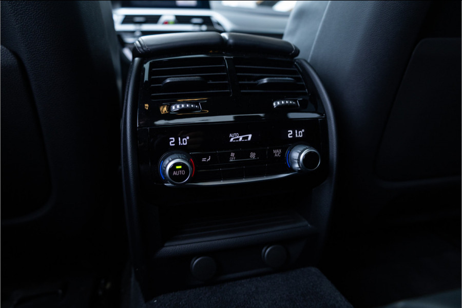 BMW 5 Serie 520i High Executive Edition - M Sport | Panorama | H&K | Memory