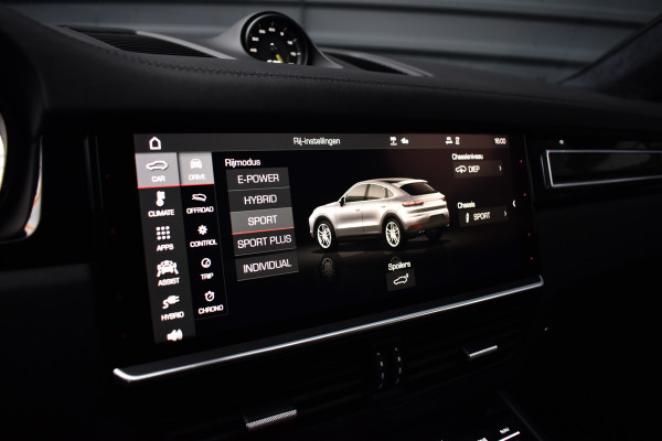 Porsche Cayenne Coupé 3.0 E-Hybrid 462pk Lightweight Sport Package | Carbon Dak | ACC | 22'' GT Design | Matrix PDLS+ | Luchtvering | 360 Camera |