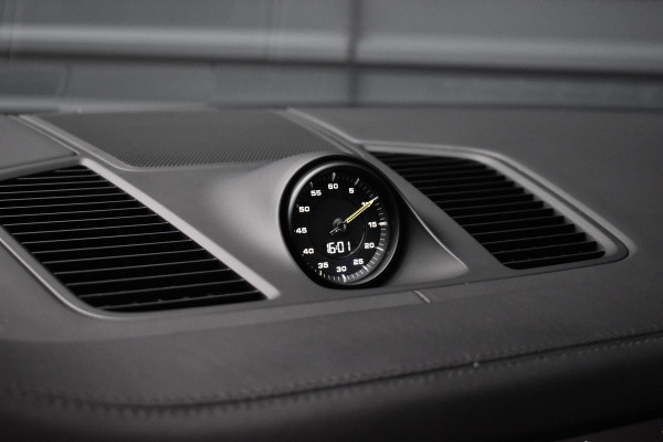 Porsche Cayenne Coupé 3.0 E-Hybrid 462pk Lightweight Sport Package | Carbon Dak | ACC | 22'' GT Design | Matrix PDLS+ | Luchtvering | 360 Camera |