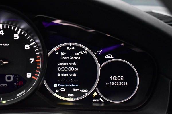 Porsche Cayenne Coupé 3.0 E-Hybrid 462pk Lightweight Sport Package | Carbon Dak | ACC | 22'' GT Design | Matrix PDLS+ | Luchtvering | 360 Camera |