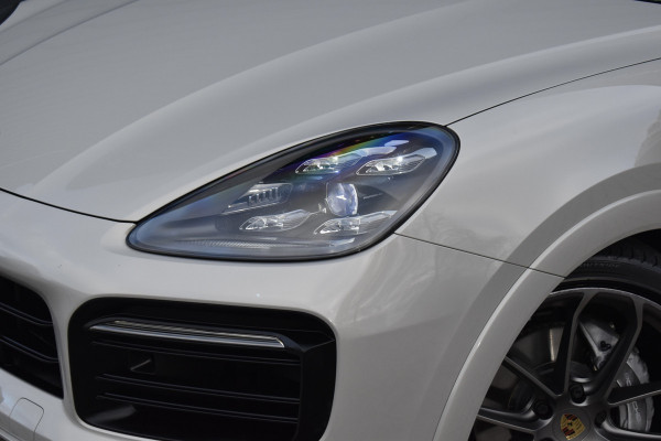 Porsche Cayenne Coupé 3.0 E-Hybrid 462pk Lightweight Sport Package | Carbon Dak | ACC | 22'' GT Design | Matrix PDLS+ | Luchtvering | 360 Camera |