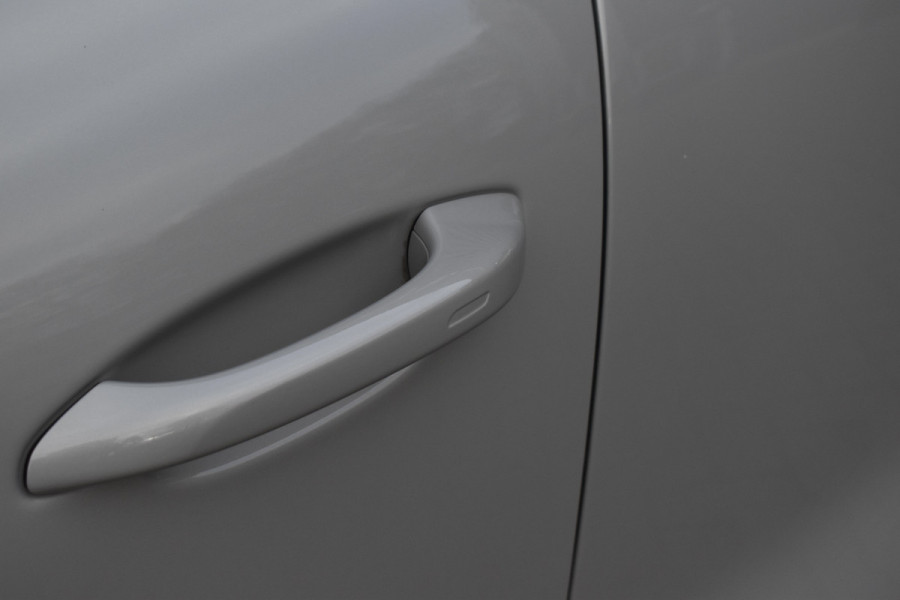 Porsche Cayenne Coupé 3.0 E-Hybrid 462pk Lightweight Sport Package | Carbon Dak | ACC | 22'' GT Design | Matrix PDLS+ | Luchtvering | 360 Camera |