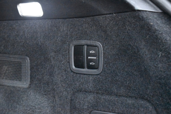 Porsche Cayenne Coupé 3.0 E-Hybrid 462pk Lightweight Sport Package | Carbon Dak | ACC | 22'' GT Design | Matrix PDLS+ | Luchtvering | 360 Camera |