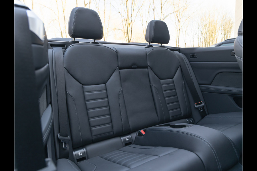 BMW 4 Serie Cabrio M440i xDrive - Trekhaak - Driving Ass Prof - Harman Kardon - Camera