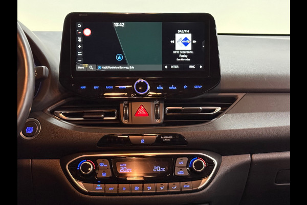 Hyundai i30 Wagon 1.0 T-GDi MHEV Premium | Camera | CarPlay | Cruise | LED | Winter pakket | DAB+ | Rijassistent Pakket Plus |