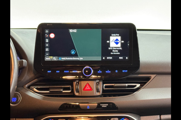 Hyundai i30 Wagon 1.0 T-GDi MHEV Premium | Camera | CarPlay | Cruise | LED | Winter pakket | DAB+ | Rijassistent Pakket Plus |