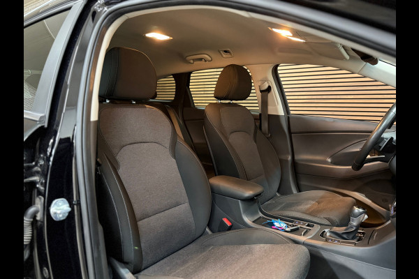 Hyundai i30 Wagon 1.0 T-GDi MHEV Premium | Camera | CarPlay | Cruise | LED | Winter pakket | DAB+ | Rijassistent Pakket Plus |