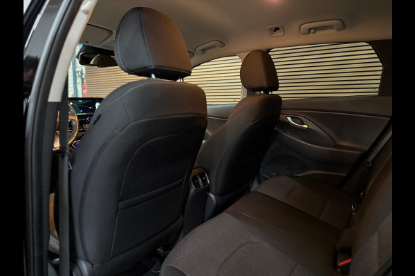 Hyundai i30 Wagon 1.0 T-GDi MHEV Premium | Camera | CarPlay | Cruise | LED | Winter pakket | DAB+ | Rijassistent Pakket Plus |