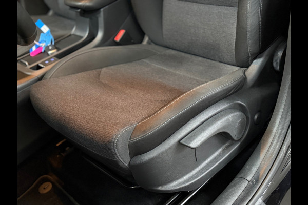 Hyundai i30 Wagon 1.0 T-GDi MHEV Premium | Camera | CarPlay | Cruise | LED | Winter pakket | DAB+ | Rijassistent Pakket Plus |