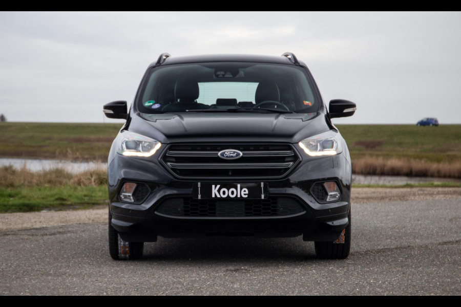 Ford Kuga 1.5 EcoBoost ST Line CAMERA / CARPLAY / TREKHAAK / 2000 KG / STOEVERWRMING / 150 PK