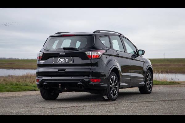 Ford Kuga 1.5 EcoBoost ST Line CAMERA / CARPLAY / TREKHAAK / 2000 KG / STOEVERWRMING / 150 PK