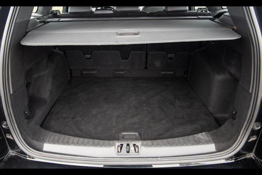 Ford Kuga 1.5 EcoBoost ST Line CAMERA / CARPLAY / TREKHAAK / 2000 KG / STOEVERWRMING / 150 PK