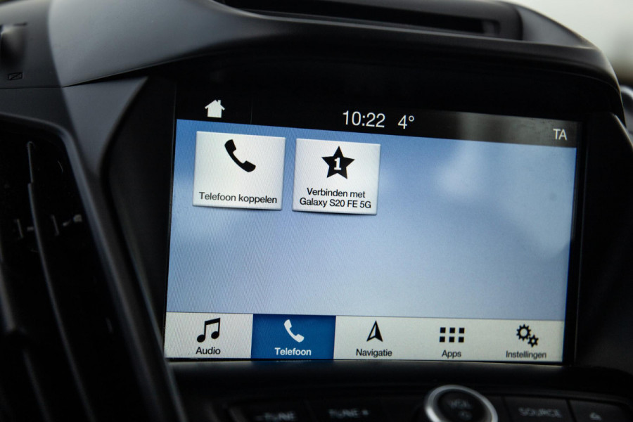 Ford Kuga 1.5 EcoBoost ST Line CAMERA / CARPLAY / TREKHAAK / 2000 KG / STOEVERWRMING / 150 PK