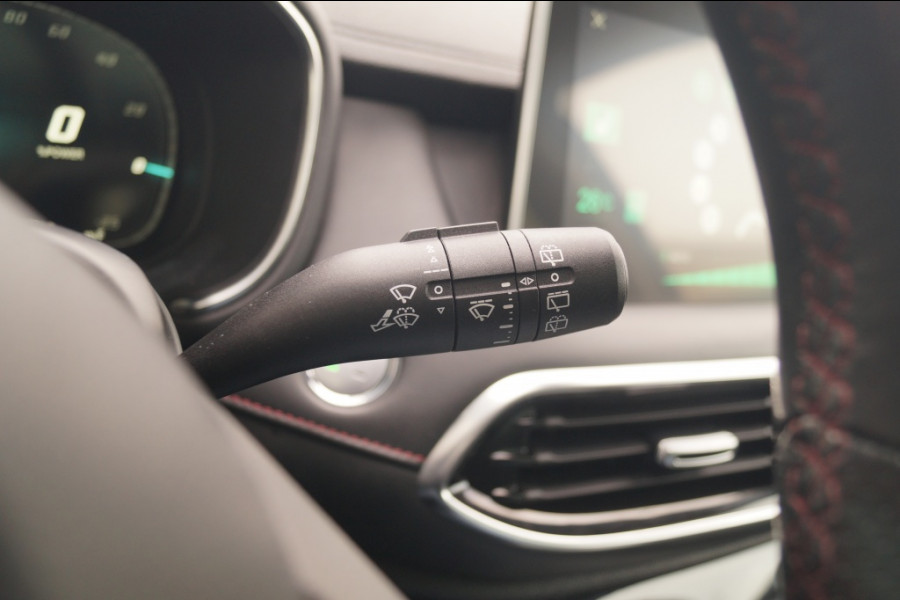 MG EHS 1.5 TGDI PHEV Luxury -PANO-LEER-CAM-ECC-