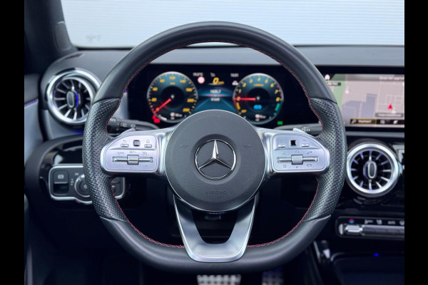 Mercedes-Benz A-Klasse 250 e AMG Line Pano/Sfeer/Camera