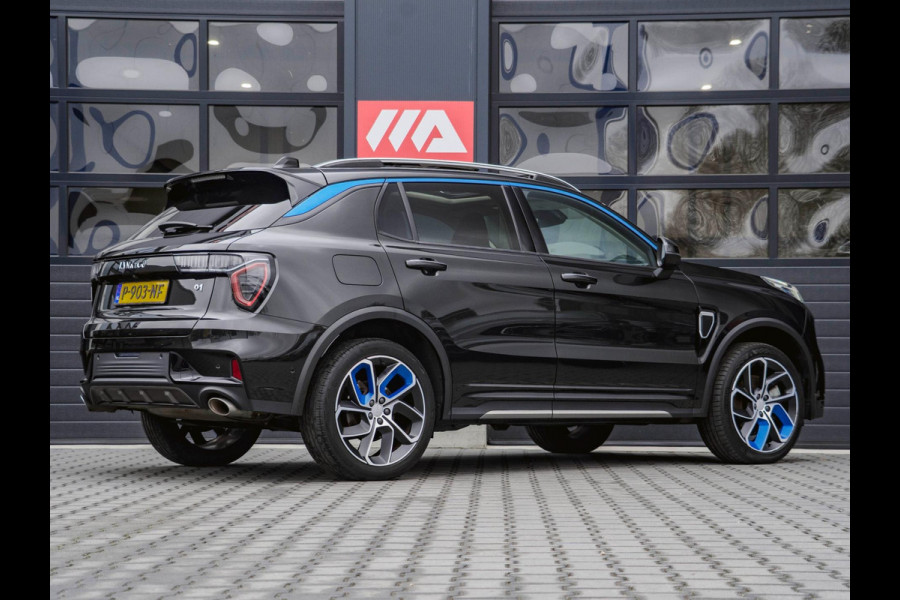 Lynk & Co 01 1.5 Panoramadak/360° Camera/ACC/Stoelverwarming