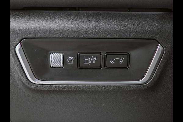 Lynk & Co 01 1.5 Panoramadak/360° Camera/ACC/Stoelverwarming