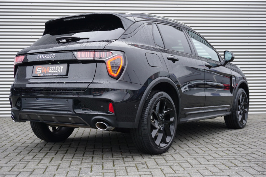 Lynk & Co 01 262PK PHEV AUTOMAAT | BLACK EDITION | PANO | 360CAMERA | 2023