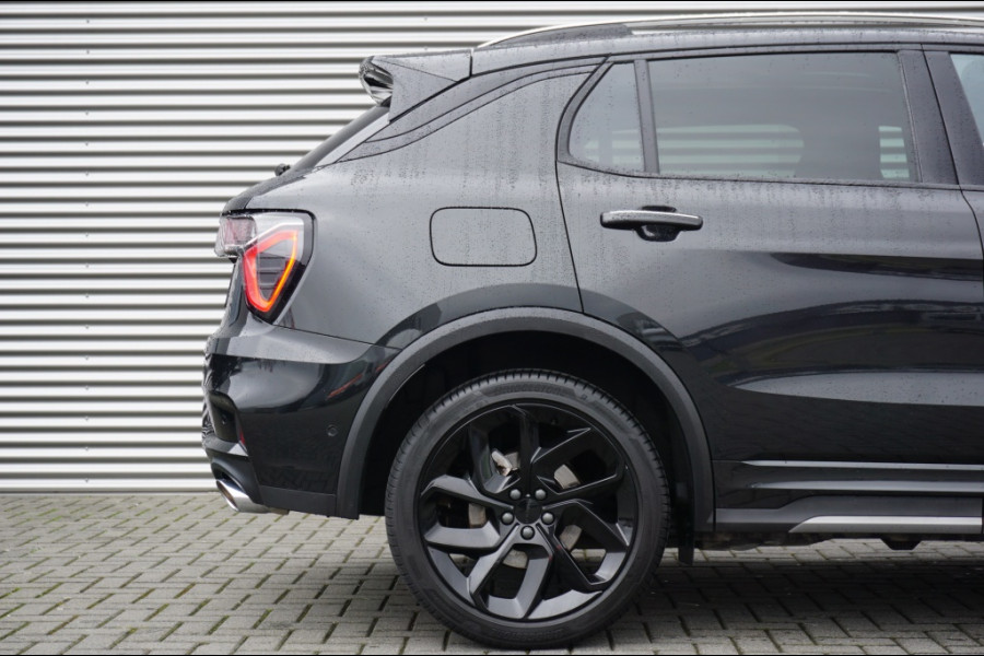 Lynk & Co 01 262PK PHEV AUTOMAAT | BLACK EDITION | PANO | 360CAMERA | 2023