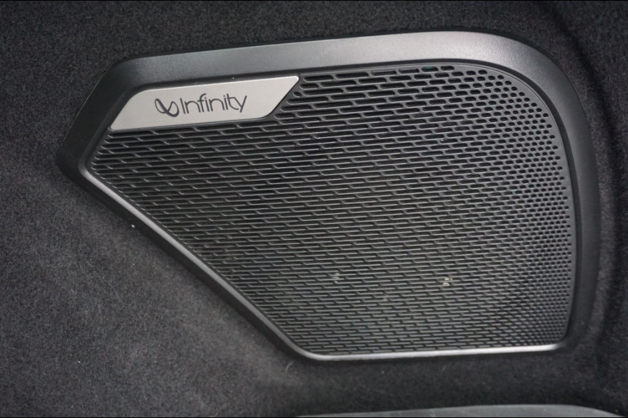 Lynk & Co 01 262PK PHEV AUTOMAAT | BLACK EDITION | PANO | 360CAMERA | 2023