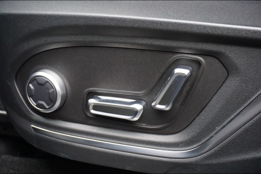 Lynk & Co 01 262PK PHEV AUTOMAAT | BLACK EDITION | PANO | 360CAMERA | 2023