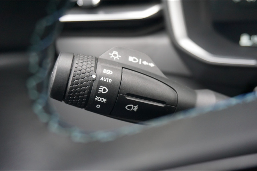 Lynk & Co 01 262PK PHEV AUTOMAAT | BLACK EDITION | PANO | 360CAMERA | 2023