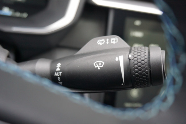 Lynk & Co 01 262PK PHEV AUTOMAAT | BLACK EDITION | PANO | 360CAMERA | 2023