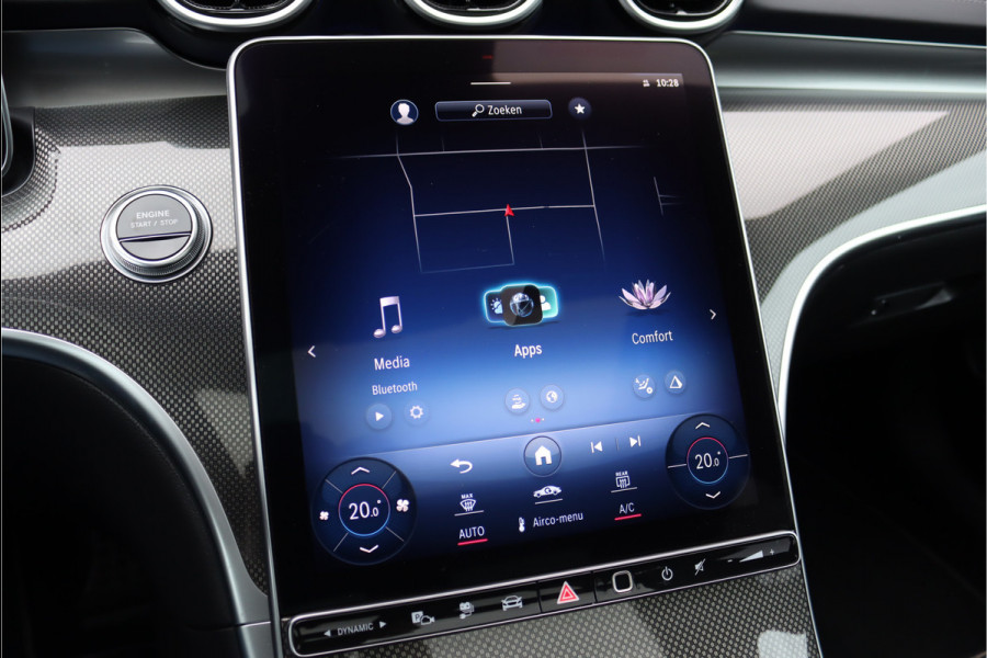 Mercedes-Benz C-Klasse Estate 300 e AMG Line | Panoramadak | Memory | Trekhaak | Premium Sfeerverlichting | Camera | Nightpakket | Dodehoekassistent |