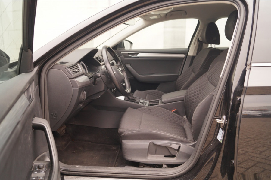 Škoda Superb Combi 1.5 TSI 150pk DSG Business Edition -NAVI-ECC-