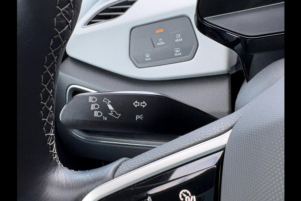 Volkswagen ID.3 Pro Edition 58 kWh | Stoel- & Stuurwielverwarming | Adaptive Cruise | Achteruitrijcamera | Climate Control | Navi |